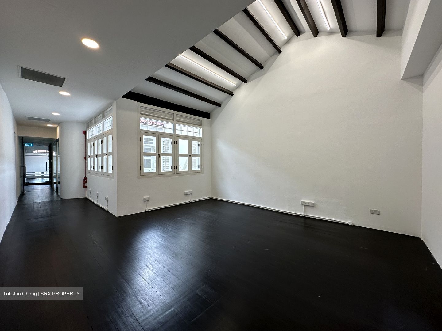 Tras Street (D2), Shop House #453200141